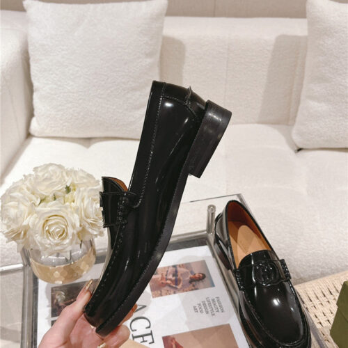 High Quality Luxury Gucci British Style Loafers – Style 77683 product detail