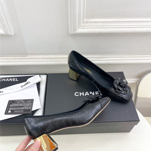 High Quality Luxury Chanel Catwalk Style Camellia Shoes product detail