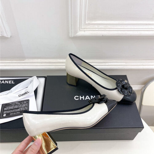 High Quality Luxury Chanel Catwalk Style Camellia Shoes – Style 95526 product detail