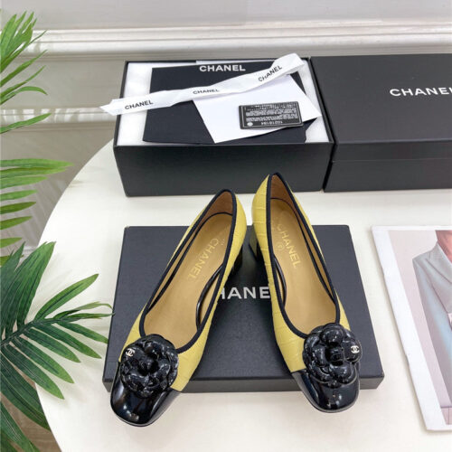 High Quality Luxury Chanel Catwalk Style Camellia Shoes – Style 61062 product detail