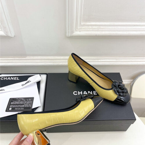 High Quality Luxury Chanel Catwalk Style Camellia Shoes – Style 61062 product detail