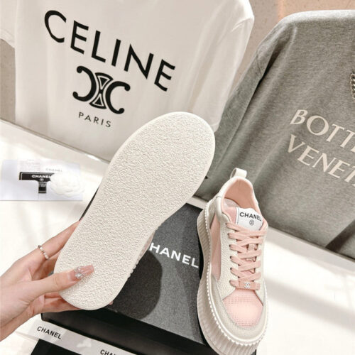 High Quality Luxury Chanel New Grid Fabric Casual Shoes – Style 12006 product detail