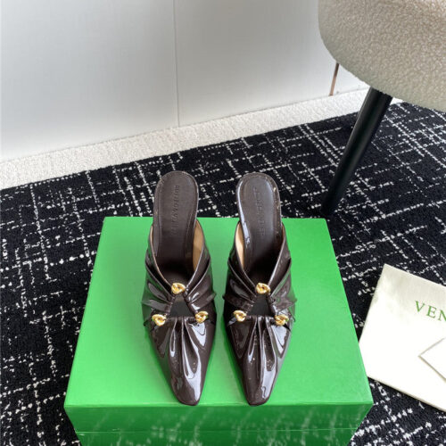 High Quality Luxury Bottega Veneta Pre-Fall New Bunnie Mules – Style 46630 product detail