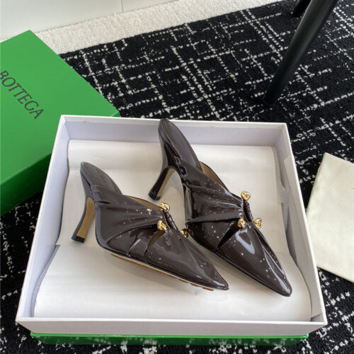 High Quality Luxury Bottega Veneta Pre-Fall New Bunnie Mules – Style 46630 alternate view