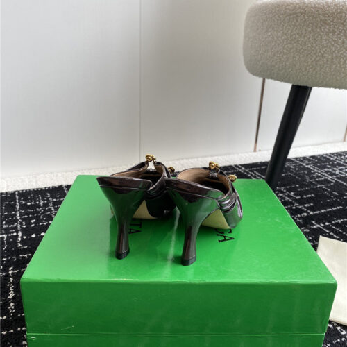 High Quality Luxury Bottega Veneta Pre-Fall New Bunnie Mules – Style 46630 product detail
