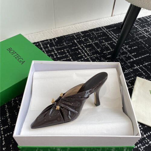 High Quality Luxury Bottega Veneta Pre-Fall New Bunnie Mules – Style 46630 product detail