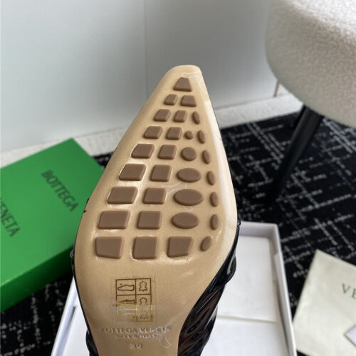 High Quality Luxury Bottega Veneta Pre-Fall New Bunnie Mules – Style 43238 product detail