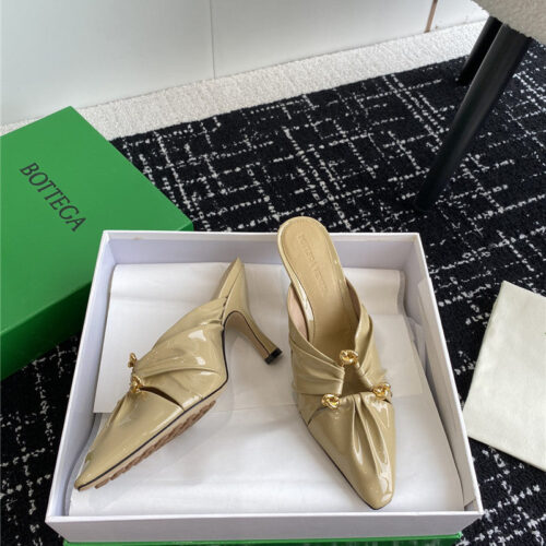 High Quality Luxury Bottega Veneta Pre-Fall New Bunnie Mules – Style 41542 product detail