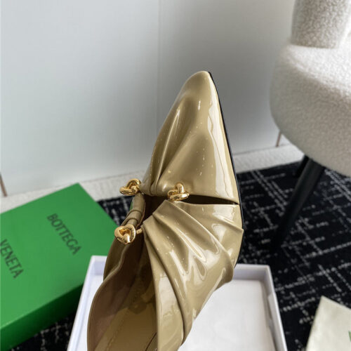 High Quality Luxury Bottega Veneta Pre-Fall New Bunnie Mules – Style 41542 product detail