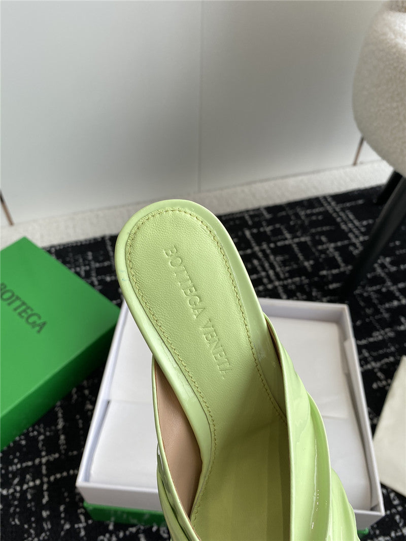 High Quality Luxury Bottega Veneta Pre-Fall New Bunnie Mules – Style 70918 product detail