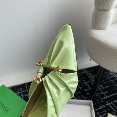 High Quality Luxury Bottega Veneta Pre-Fall New Bunnie Mules – Style 70918 product detail