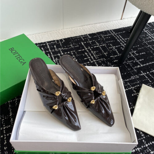 High Quality Luxury Bottega Veneta Pre-Fall New Bunnie Mules – Style 34758 alternate view