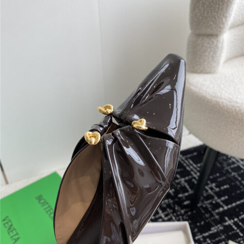 High Quality Luxury Bottega Veneta Pre-Fall New Bunnie Mules – Style 34758 product detail