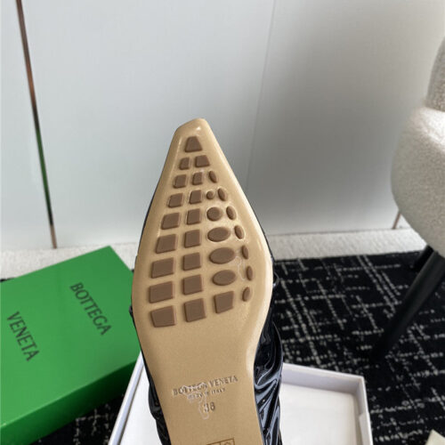 High Quality Luxury Bottega Veneta Pre-Fall New Bunnie Mules – Style 64134 product detail
