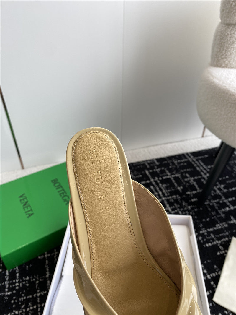 High Quality Luxury Bottega Veneta Pre-Fall New Bunnie Mules – Style 60742 product detail