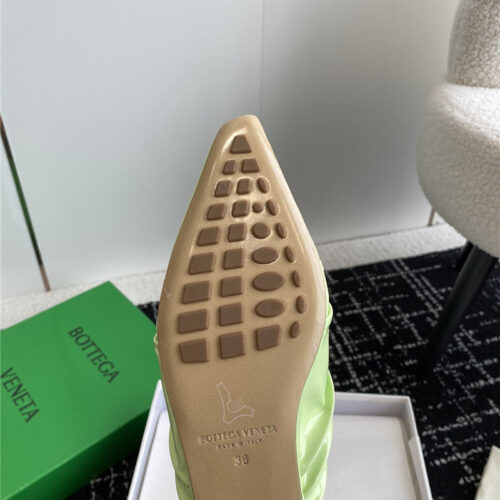 High Quality Luxury Bottega Veneta Pre-Fall New Bunnie Mules product detail