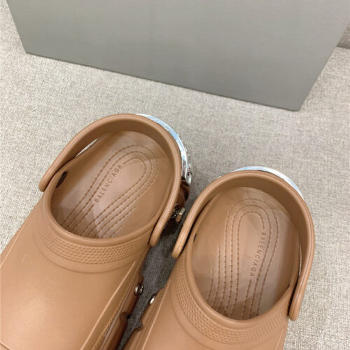 High Quality Luxury Balenciaga Platform Heeled Clogs – Style 00355 product detail