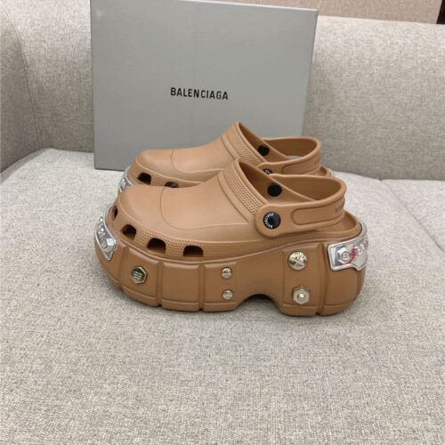 High Quality Luxury Balenciaga Platform Heeled Clogs – Style 00355 product detail
