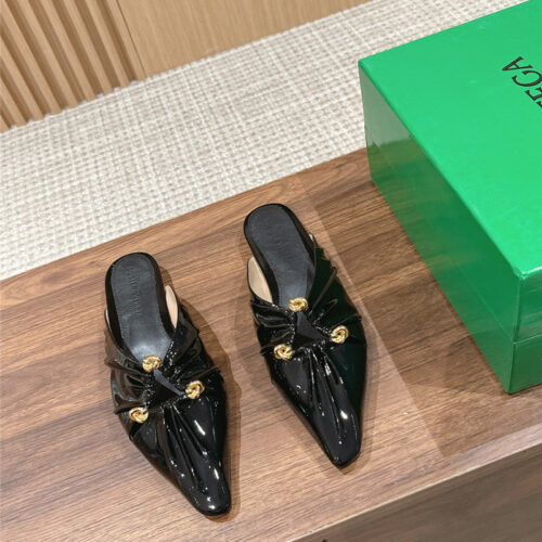High Quality Luxury Bottega Veneta Bunnie Mules – Style 96742 alternate view