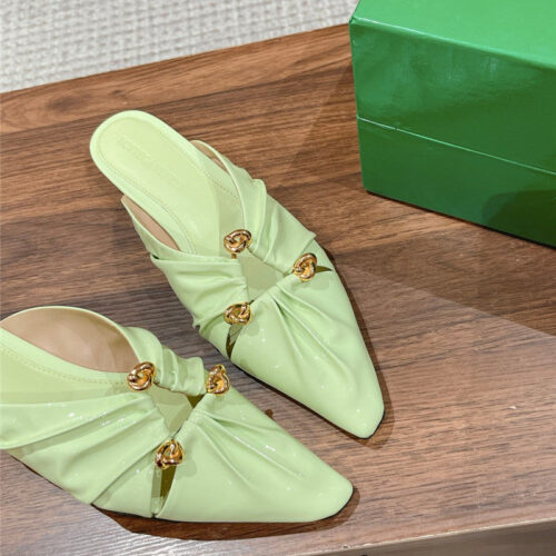 High Quality Luxury Bottega Veneta Bunnie Mules – Style 95046 product detail