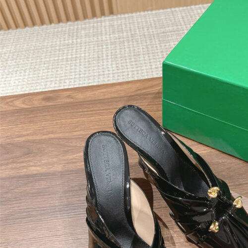 High Quality Luxury Bottega Veneta Bunnie Mules – Style 86566 product detail