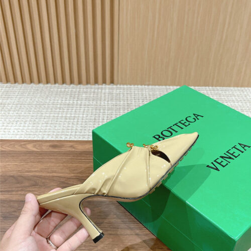 High Quality Luxury Bottega Veneta Bunnie Mules – Style 17638 product detail