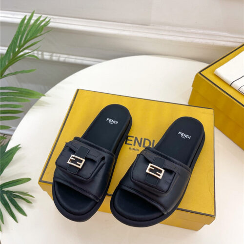 High Quality Luxury Fendi Pocket Casual Slippers – Style 29043 product detail