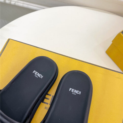 High Quality Luxury Fendi Pocket Casual Slippers – Style 29043 product detail