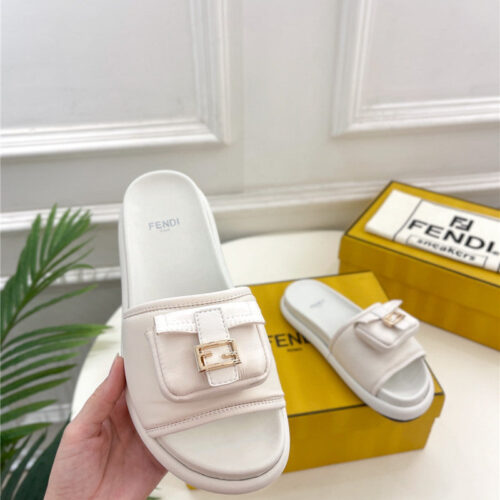 High Quality Luxury Fendi Pocket Casual Slippers – Style 53331 alternate view