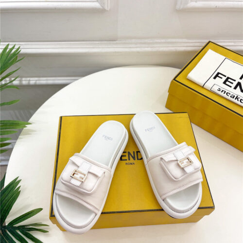 High Quality Luxury Fendi Pocket Casual Slippers – Style 53331 product detail