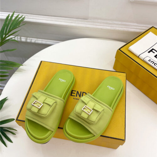 High Quality Luxury Fendi Pocket Casual Slippers product detail