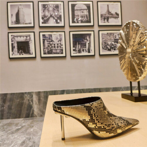High Quality Luxury Balenciaga Deep Toe Slippers product detail