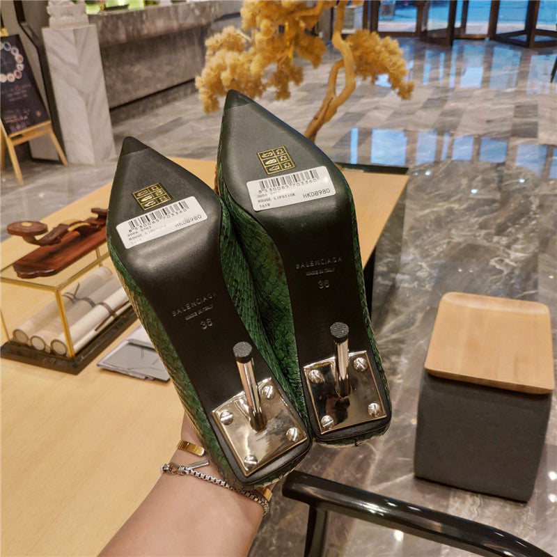 High Quality Luxury Balenciaga Deep Toe Slippers – Style 55907 product detail