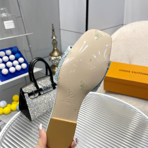 High Quality Luxury Louis Vuitton Catwalk Flat Slippers – Style 08035 product detail