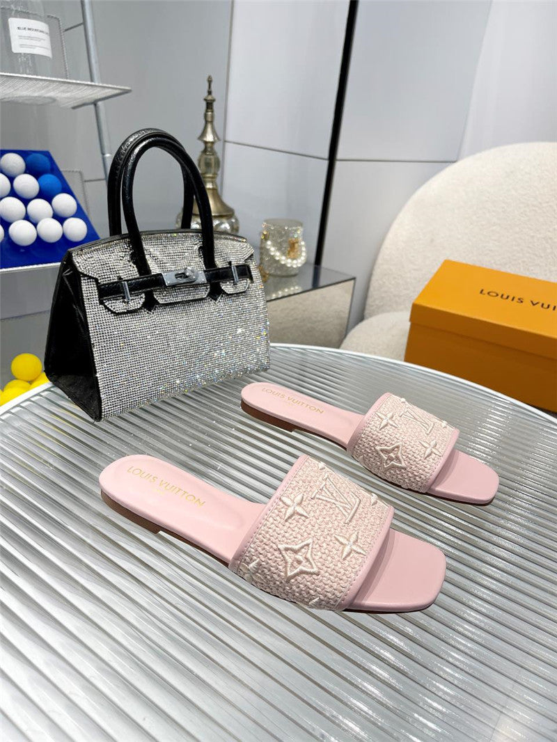 High Quality Luxury Louis Vuitton Catwalk Flat Slippers – Style 62243 product detail