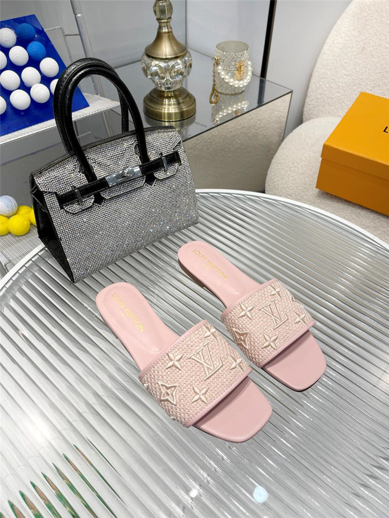High Quality Luxury Louis Vuitton Catwalk Flat Slippers – Style 62243 product detail