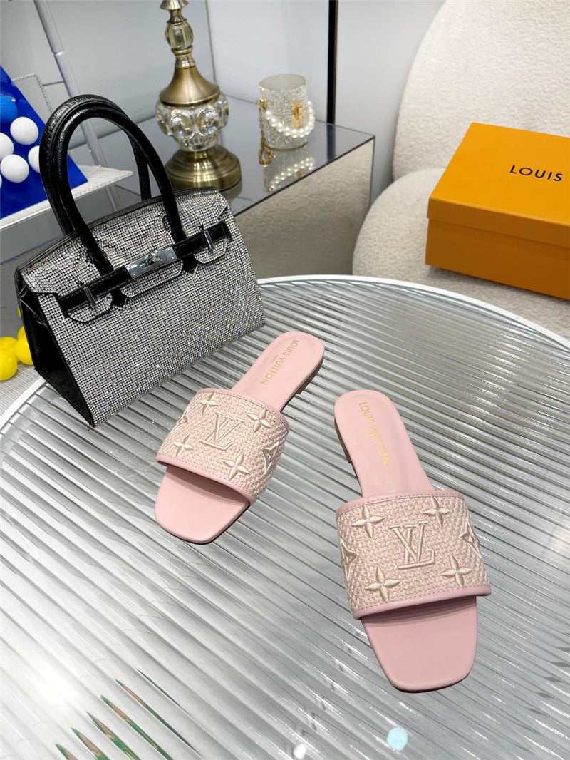 High Quality Luxury Louis Vuitton Catwalk Flat Slippers – Style 62243 product detail