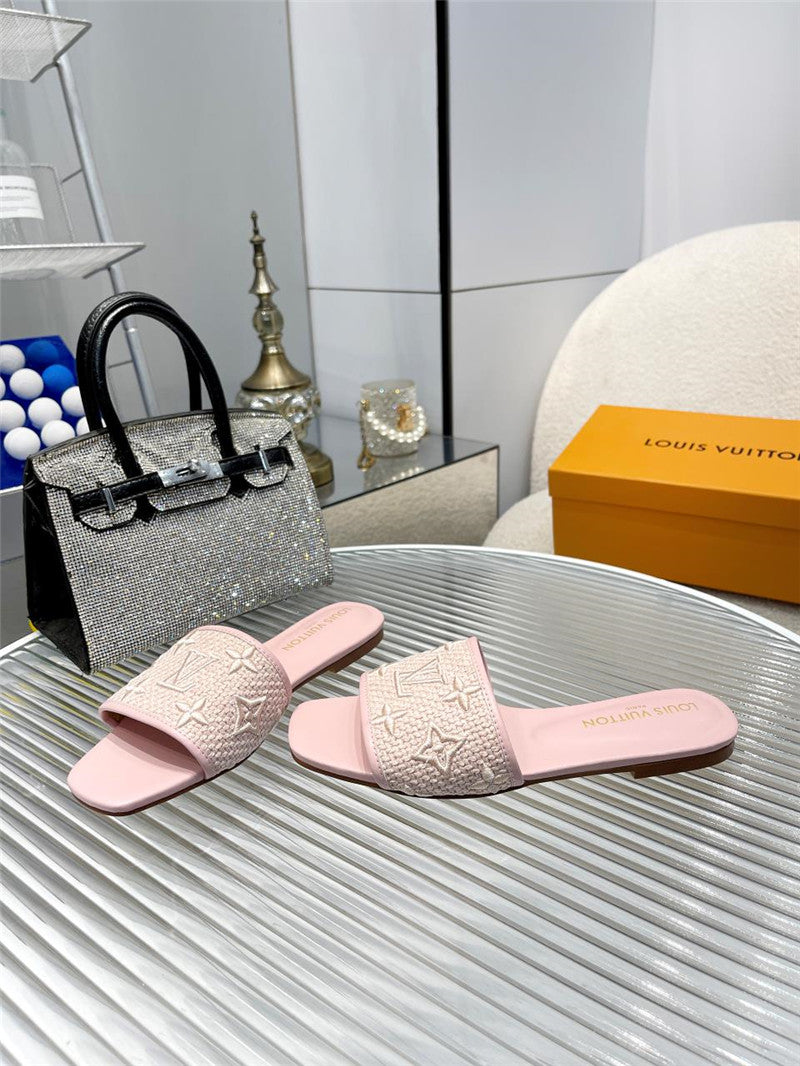 High Quality Luxury Louis Vuitton Catwalk Flat Slippers – Style 62243