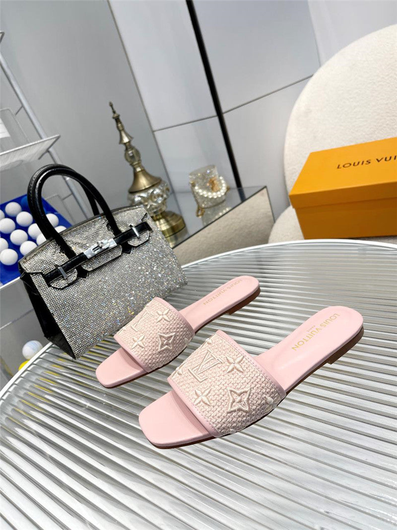 High Quality Luxury Louis Vuitton Catwalk Flat Slippers – Style 62243 product detail