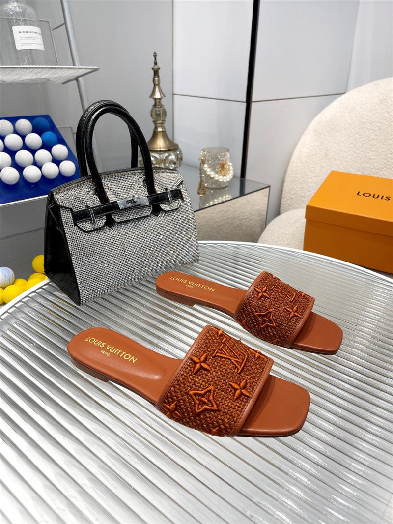 High Quality Luxury Louis Vuitton Catwalk Flat Slippers – Style 45283 product detail