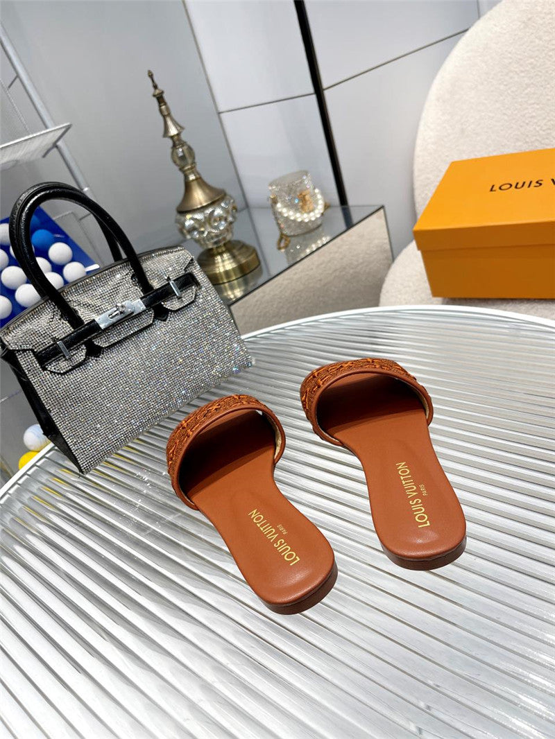 High Quality Luxury Louis Vuitton Catwalk Flat Slippers – Style 45283 product detail