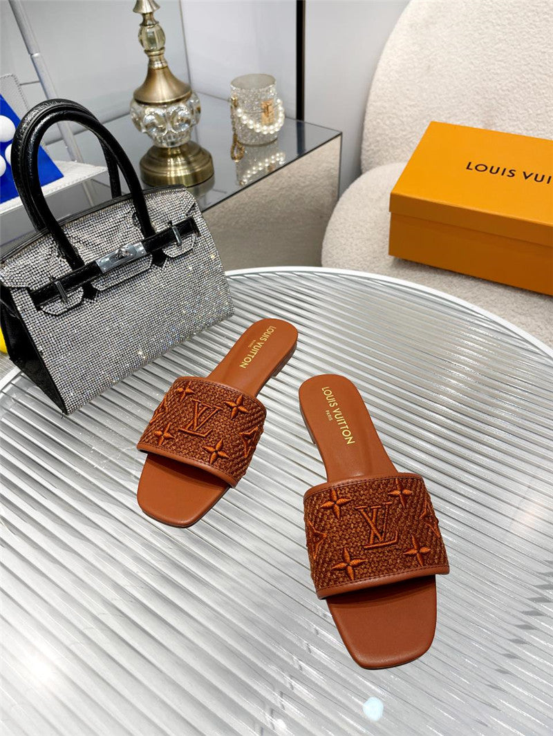High Quality Luxury Louis Vuitton Catwalk Flat Slippers – Style 45283 product detail