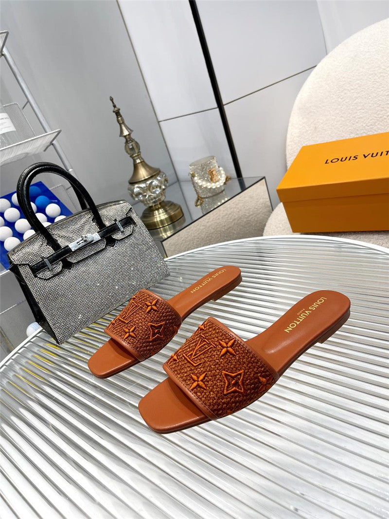 High Quality Luxury Louis Vuitton Catwalk Flat Slippers – Style 45283 product detail