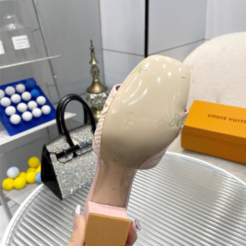 High Quality Luxury Louis Vuitton Catwalk High-Heeled Slippers – Style 23235 product detail