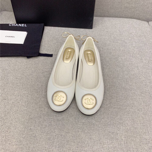 High Quality Luxury Chanel Vintage Flat Shoes – Style 35782 alternate view