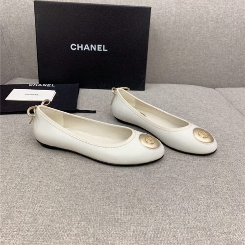 High Quality Luxury Chanel Vintage Flat Shoes – Style 35782
