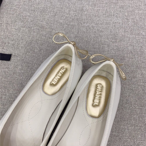 High Quality Luxury Chanel Vintage Flat Shoes – Style 35782 product detail