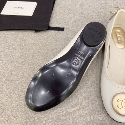 High Quality Luxury Chanel Vintage Flat Shoes – Style 35782 product detail