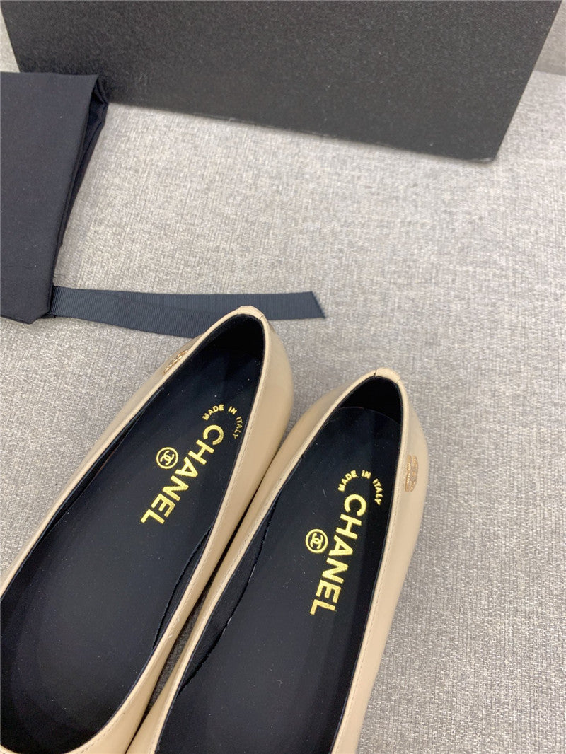 High Quality Luxury Chanel New Flat Shoes – Style 45446 product detail
