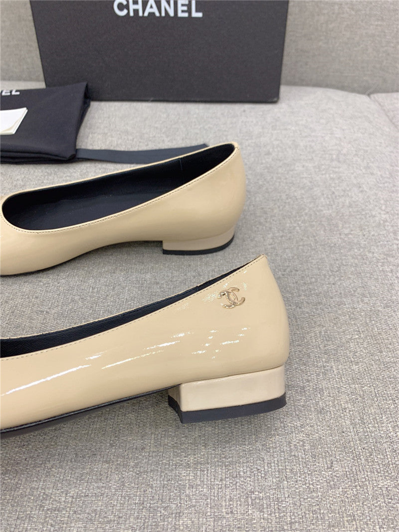 High Quality Luxury Chanel New Flat Shoes – Style 45446 product detail